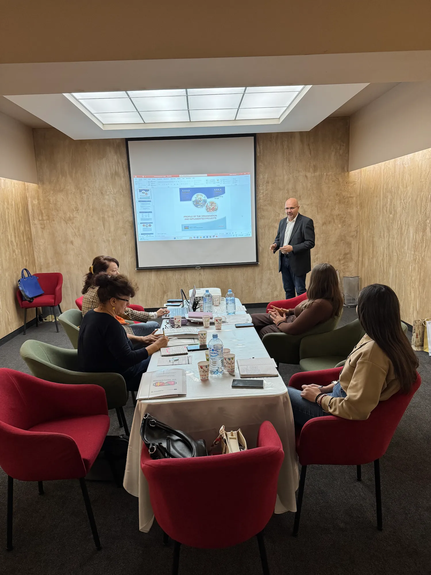 A partner organisation representative presenting during the THRIVE Kick-Off Meeting